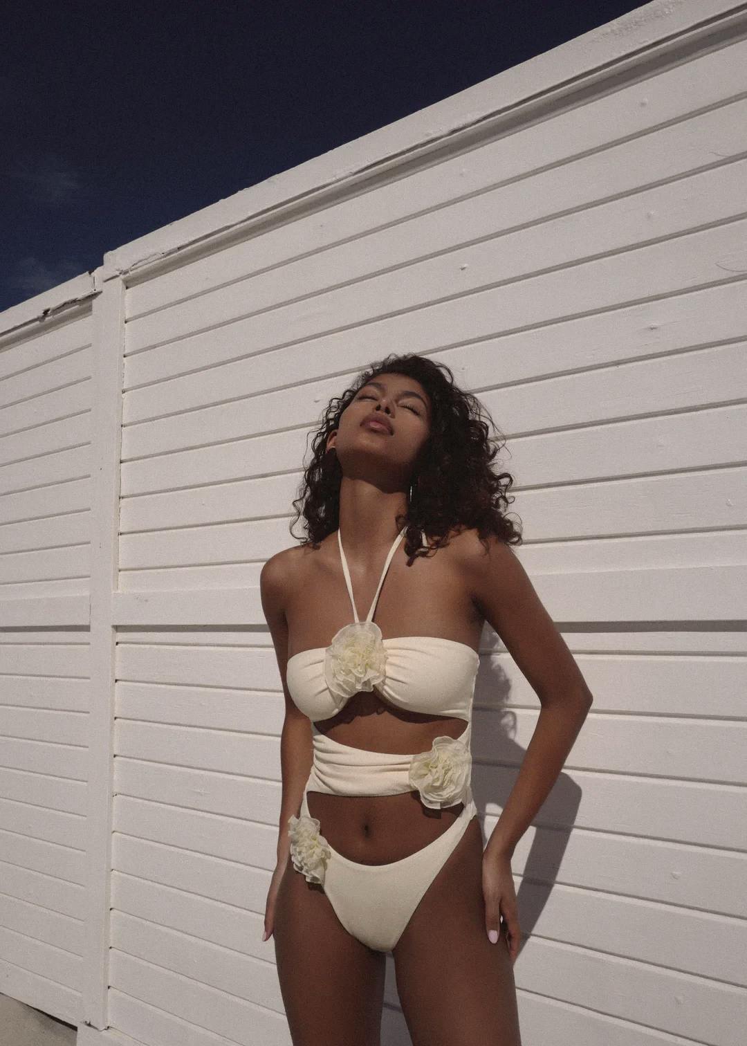 25 Feminine Swimsuits That Are Just As Pretty As Dresses