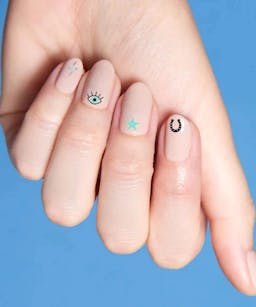 Olive & June – All Eyes on You nail stickers