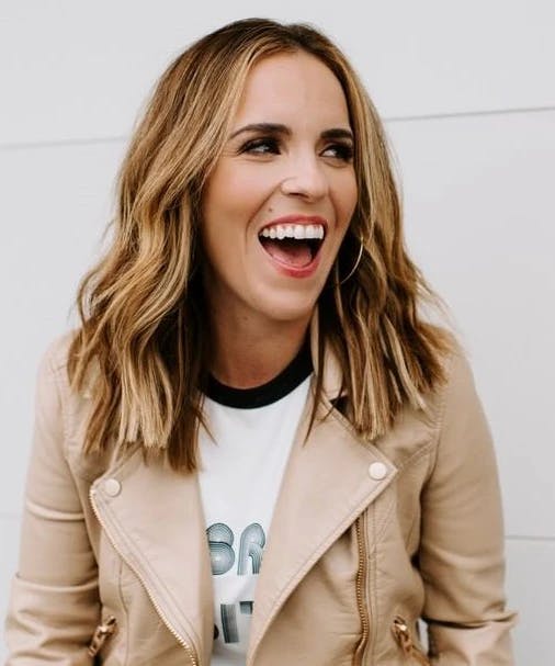 rachel hollis makes a living from oversharing