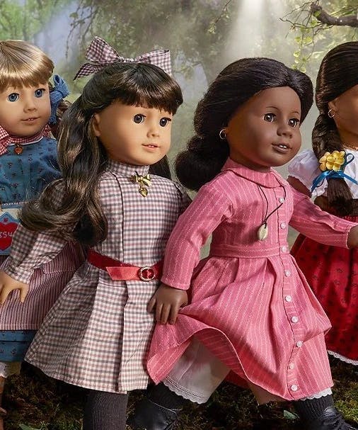 the original six american girl dolls as instagram influencers