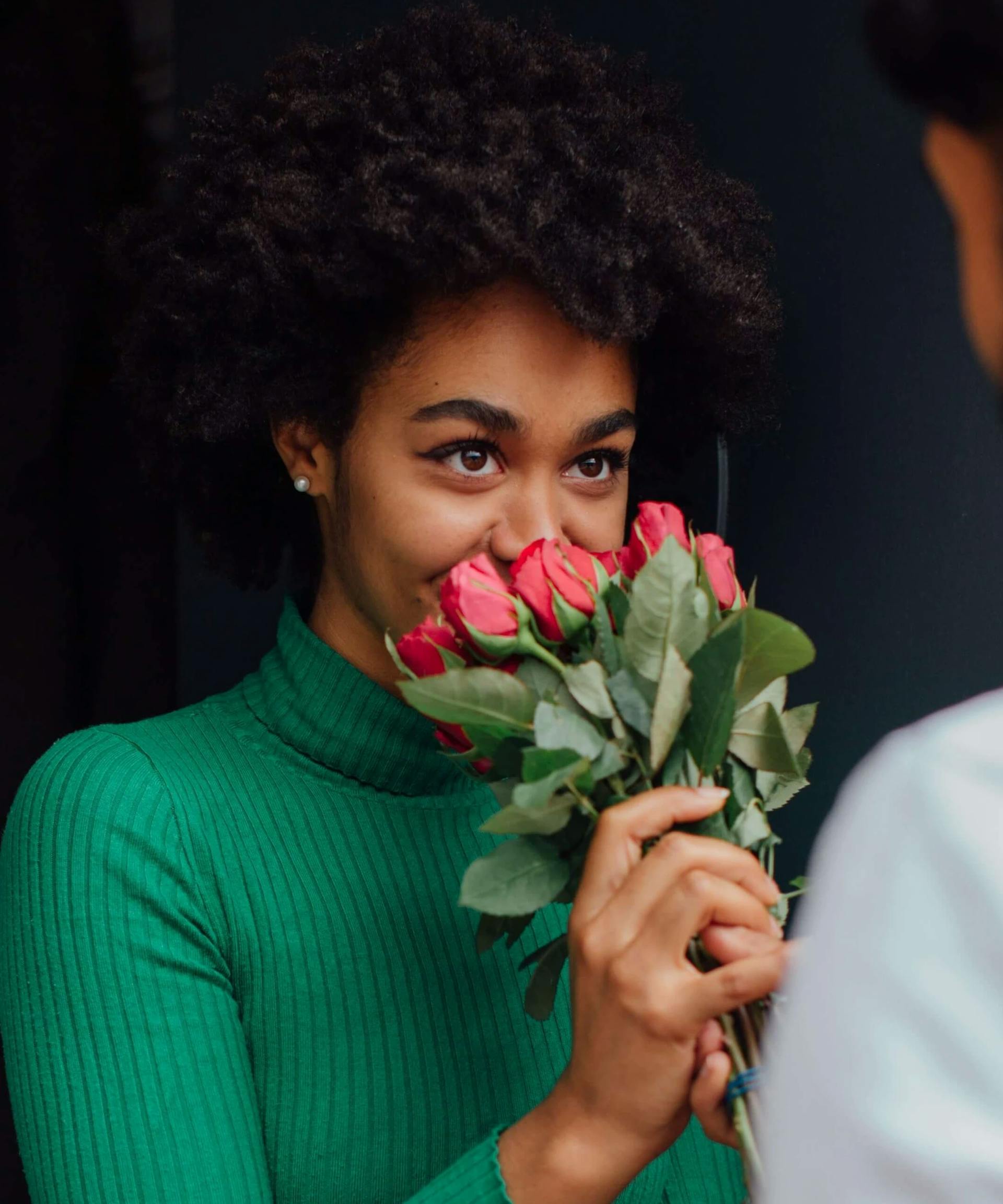 5 Etiquette Tips To Always Make A Good First Impression On A First Date