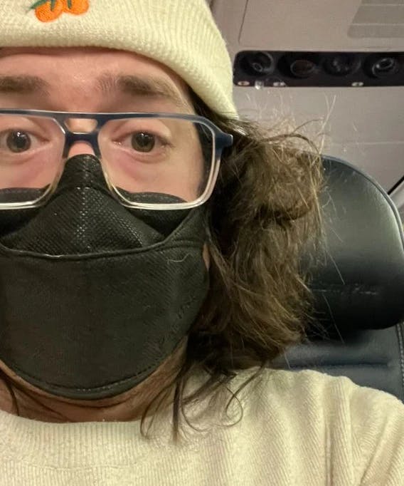This Pathetic Man Took Photos Of Every Maskless Person In The Airport And Documented His Breakdown On Twitter