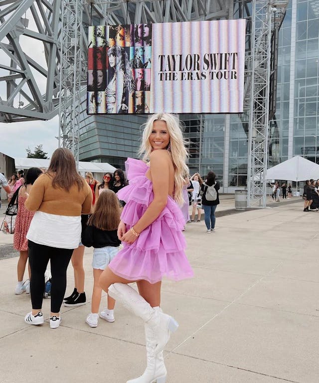 25 Of The Best Outfits From Fans At The Taylor Swift's Eras Tour, Broken Down By The Album