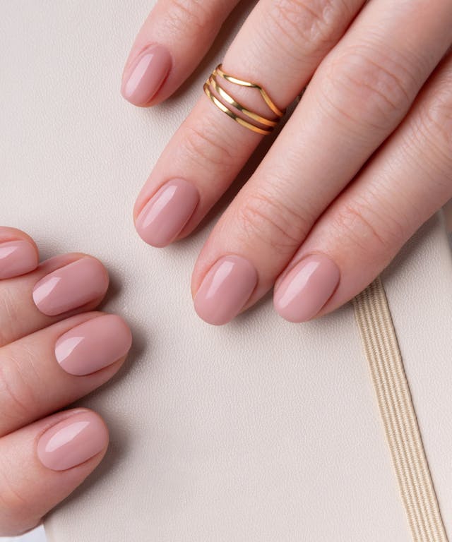 Blooming In Style: 23 Spring Manicures To Celebrate The First Rays Of Sunshine