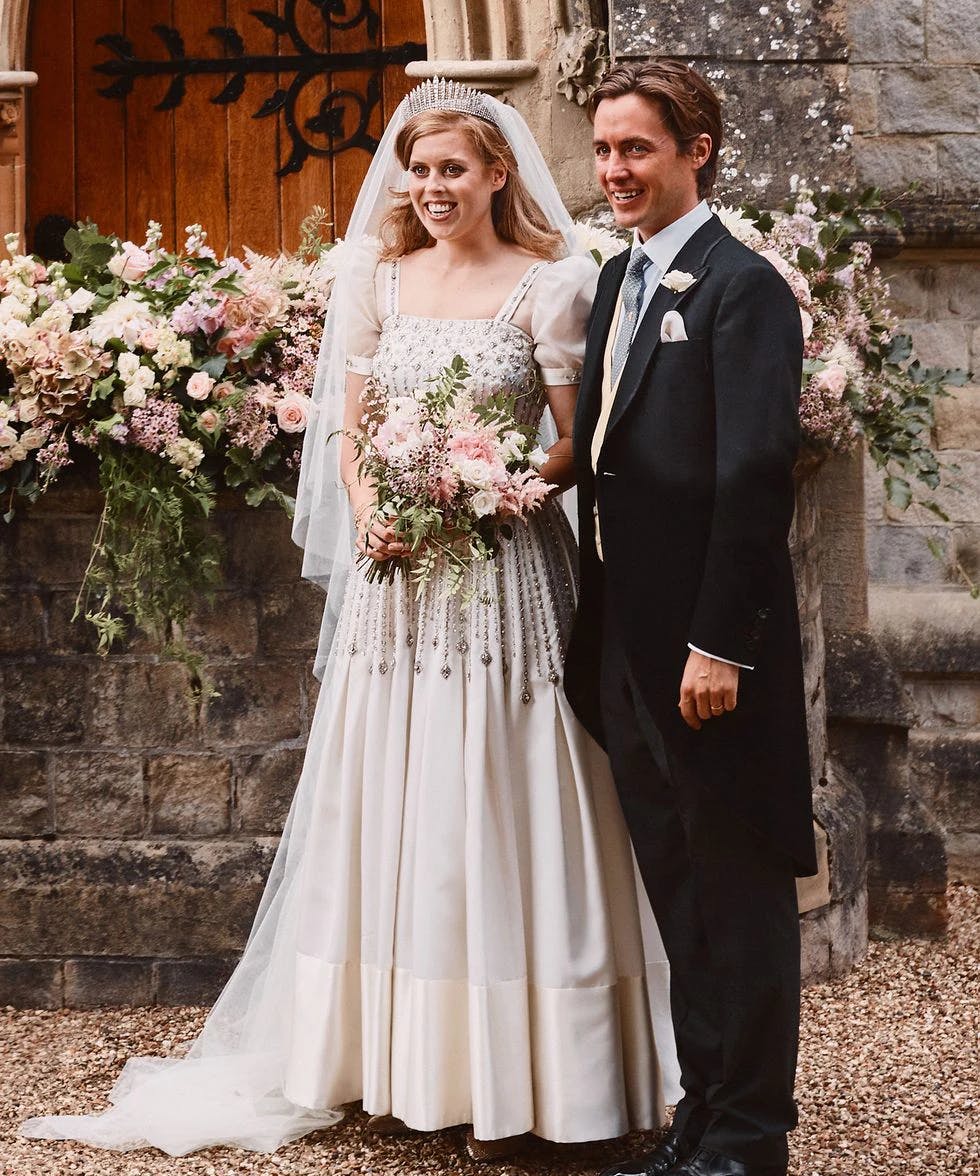 Princess Beatrice gets married not cropped