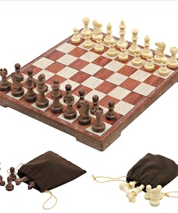 Eccomum Chess Set