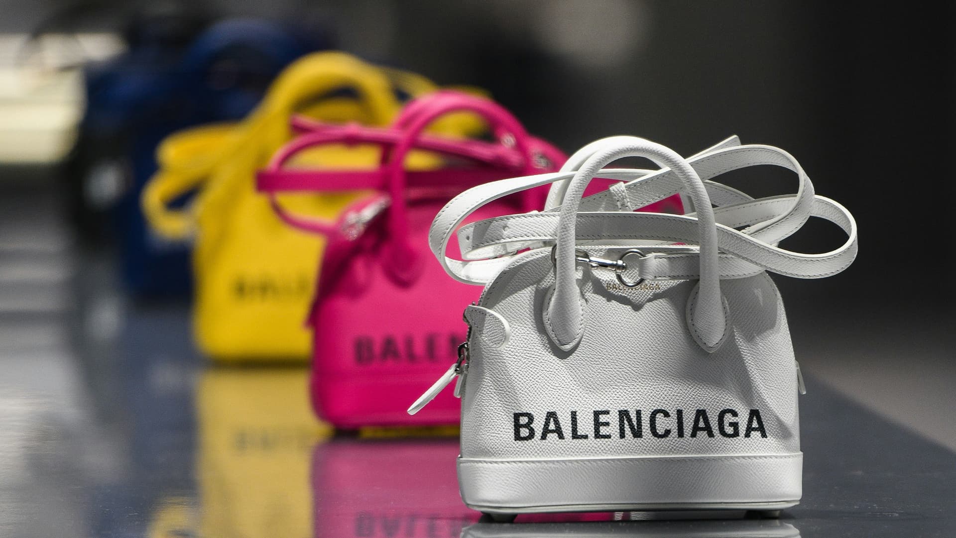 Puma balenciaga same company best sale